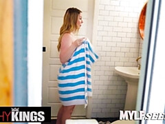 Grote lul, Grote mammen, Blond, Pijpbeurt, Hondjeshouding, Hd, Moeder die ik wil neuken, Realiteit