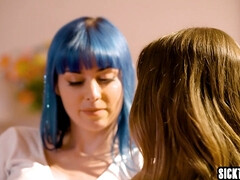 Big booty Hispanic teenage enjoys 3some sex sex