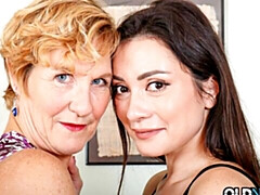 デカ尻, キス, レズビアン, なめる, 下着, オマンコ, 剃毛, オッパイの