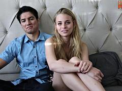 Blonde, Sucer une bite, Collège université, Couple, Tir de sperme, Hd, Public, Adolescente