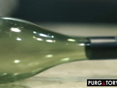 Grosse bite, Léchez, Orgie, Petite femme, Réalité, Criant, Rasée, Nénés