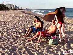 Playa, Culo grande, Morena, Fetiche, Fetiche de pies, Al aire libre, Fiesta, Flaco