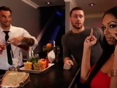 Cul, Gros seins, Sucer une bite, Double pénétration, Branlette thaïlandaise, Mère que j'aimerais baiser, Homme homme femme, Plan cul à trois