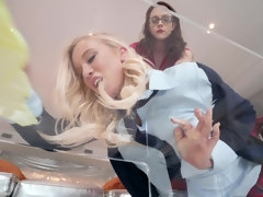 Blond, Bruinharig, Brillen, Hd, Lesbisch, Likken, Moeder die ik wil neuken, Kut duiken