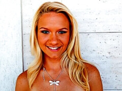 Grosser arsch, Blondine, Blasen, Natürlichen titten, Dürr, Jungendliche (18+), Titten, Spielzeuge