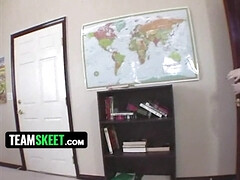 18 años, Tetona, Hd, Natural, Coleta, Estudiante, Tetas, Uniforme