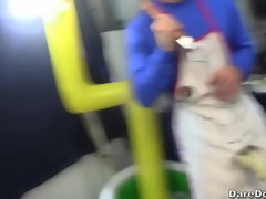 Blonde, Brunette brune, Collège université, Dortoir, 2 femmes 1 homme, Tatouage, Adolescente, Plan cul à trois