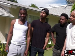 Grosse bite, Faciale, Interracial, Monstre, De plein air, Réalité, Adolescente, Nénés