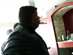 Grosse bite, Noire, Noir ébène, Hard, Interracial, Mère que j'aimerais baiser, Chevaucher, Tatouage