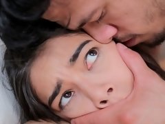 お尻, フェラチオ, 茶髪の, バック, 手コキする, キス, 剃毛, ティーン