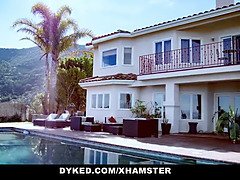 Cunnilingus, Penetracion con dedos, Lesbiana, Lamidas, Madres para coger, Mamá, Coño, Medias largas