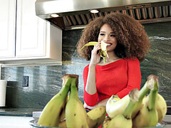 Черные, Минет, Брюнетки, Член, Собачьи, Межрасовый секс, Лизание, Сиськи