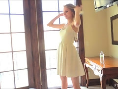 Acercamiento, Extremo, Abierta, Masturbación, Orgasmo, Público, Solo, Bajo la falda