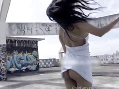 Gros cul, Gros seins, Brunette brune, Indienne, Lingerie, Masturbation, Petite femme, Jouets