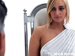 Gros cul, Blonde, Lesbienne, Masturbation, Rasée, Adolescente, Plan cul à trois, Jouets