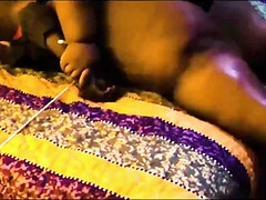 Noire, Brunette brune, Noir ébène