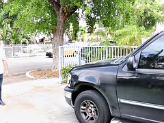 Pijpbeurt, Sperma shot, Sperma in gezicht, Latijnse vrouw, Doordringend, Geschoren, Tatoeage, Tiener