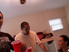 Lieveling, Pijpbeurt, Groep, Hardcore, Feest, Kut duiken, Tiener, Tieten likken