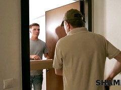 Gros cul, Brunette brune, Rondelette, Européenne, Hd, Mature, Mère que j'aimerais baiser, Jarretelles