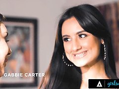 デカパイ, Hd, レズビアン, なめる, ゴムタイツ, スカート, タトゥー, 三人
