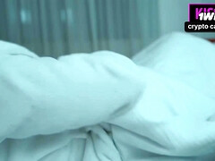 Gros seins, Éjaculation interne, Queue, Branlette thaïlandaise, Hard, Pov, Belle mère, Allumeuse