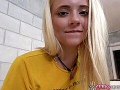 Rubia, Mamada, Tetas naturales, Pequeña, Pov, Flaco, Adolescente, Tetas
