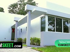 18 años, Niñera, Verga grande, Corridas, Flexible, Hd, Gritar, Adolescente