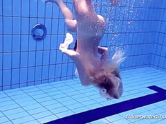 Bikini, Blondine, Frau, Hd, Pool, Solo, Titten, Unter wasser