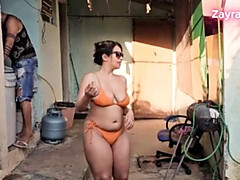 Tetas grandes, Bikini, Morena, Pareja, Hd, Ama de casa, Latina, Pezones