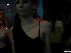 Aangekleed, Lul, Vrouw, Brillen, Groep, Ondergoed, Zuigen, Swinger