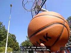 Брюнетки, Рогоносцы, Смазливые, Член, Мужья, Чудовищные размеры, Сиськи, Жена