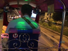 Leie, Braunhaarige, Fussjob, Freundin, Orgasmus, Pov, Muschi, Titten