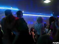 Blond, Aangekleed, Vrouw, Handbeurt, Hardcore, Hakken, Feest, Kousen