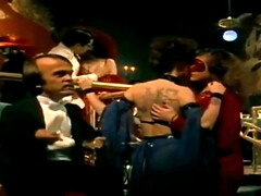 Cul, Tir de sperme, Gorge profonde, Interracial, Chatte, Nénés, Uniforme, Rétro ancien