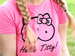 Grosse titten, Britisch, Vollbusig, Hd, Lesbisch, Natürlichen titten, Öffentlich, Ablutschen