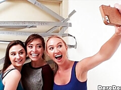 Большой член, Минет, Собачьи, Натуральные сиськи, Оргии, Вечеринка, Молоденькие, Сиськи