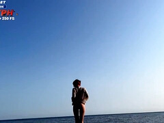 Grote kont, Grote mammen, Handbeurt, Buiten, Openbaar, Kut duiken, Zuigen, Tieten likken