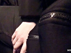 Corridas, Corridas faciales, Alemán, Sexo duro, Público, Pelirrojo, Adolescente