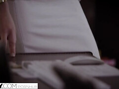 Anaal, Blond, Pijpbeurt, Hardcore, Hakken, Ondergoed, Kantoor, Secretaresse