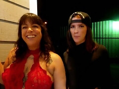 18 ans, Nana, Tir de sperme, 2 femmes 1 homme, Branlette thaïlandaise, Hd, Pov, Plan cul à trois