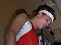 Boxer stud anally drills a boxing judge in the basement