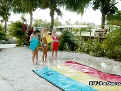 Большие сиськи, Минет, Домашнее видео, Бассейн, От первого лица, Курящие, Молоденькие, Сиськи