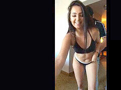 Любители, Бикини, Минет, Брюнетки, Семяизвержение, Ласковые ручки, Латиноамериканки, Молоденькие