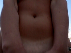 Amateur, Culo, Rubia, Polla, Pajear, Al aire libre, Pov, Público