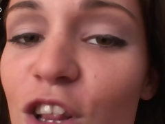 18 años, Mamada, Corrida, Linda, Sexo duro, Pov, Adolescente, Tetas