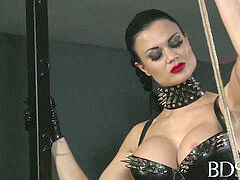 イギリス人, フェムドム, 奴隷, スパンキング, 拘束