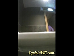 Enthousiasteling, Dichtbij, Geschoren, Spion, Student, Toilet, Bekijker, Nat