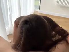 18 ans, Sucer une bite, Brunette brune, Couple, Éjaculation interne, En levrette, Hd, Pov