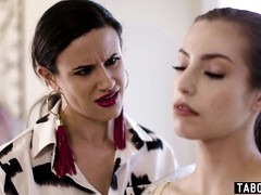 Tetas grandes, Consolador, Besar, Lesbiana, Madres para coger, Estrella porno, Strapon, Juguetes