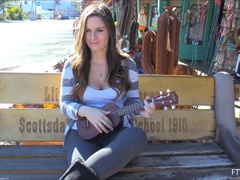 Крупный план, Танцы, Экстремальный секс, Большие дырки, Массаж, На публике, Секретарша, Соло